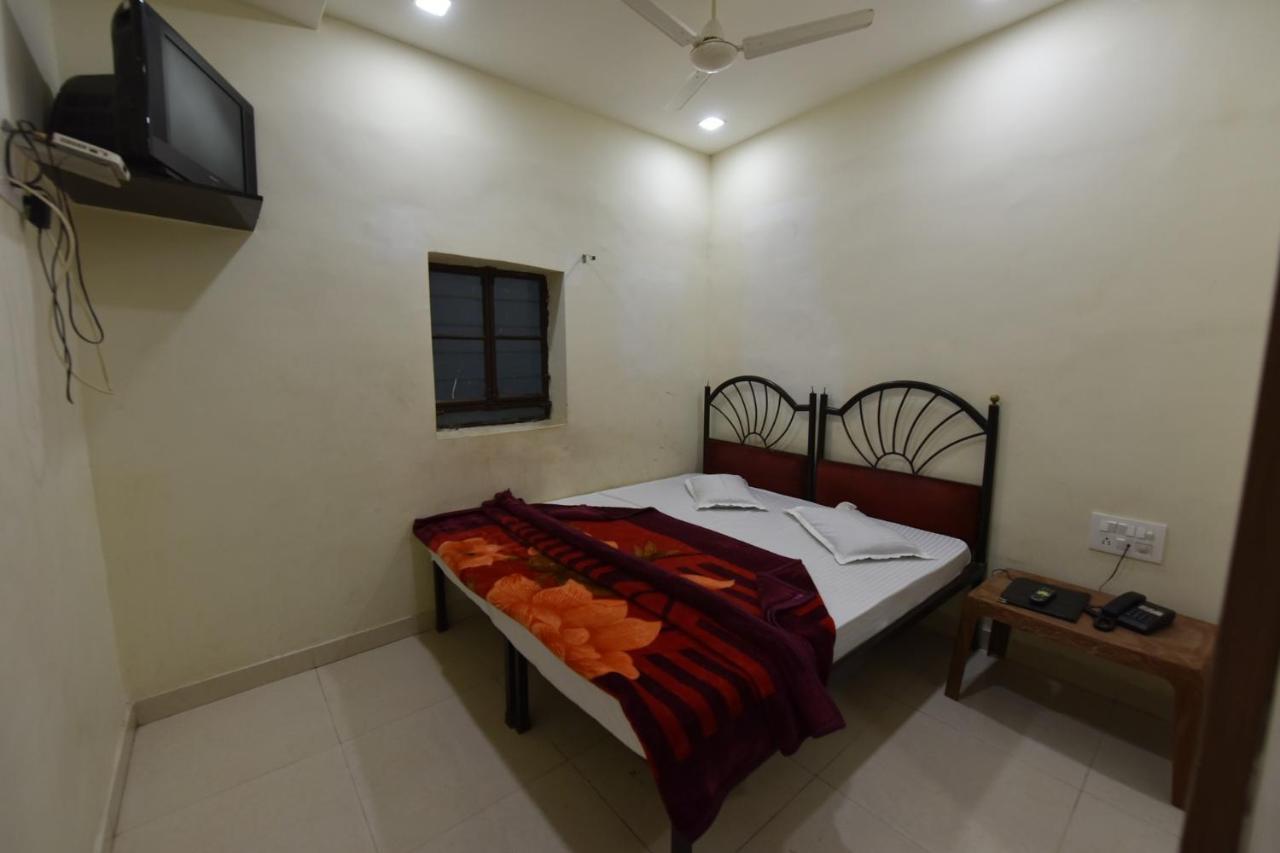Baba Guest House Ajmer Extérieur photo